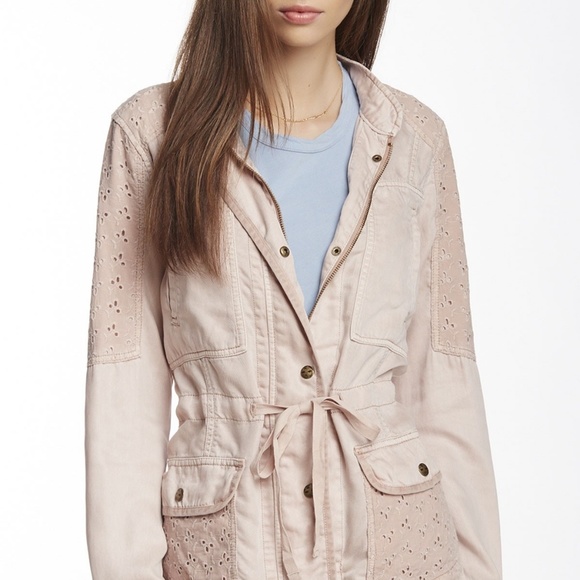 Max Jeans Ice Pink Eyelet Lace Trim 
